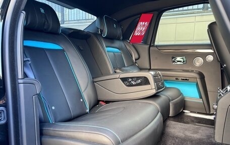 Rolls-Royce Ghost Series II рестайлинг, 2021 год, 39 000 000 рублей, 18 фотография