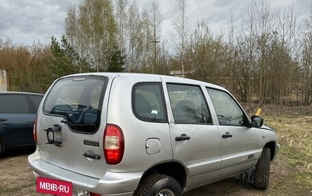 Chevrolet Niva I рестайлинг, 2004 год, 295 000 рублей, 3 фотография