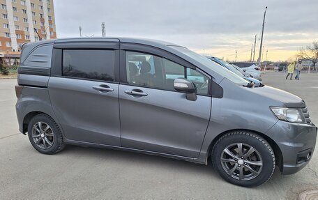 Honda Freed I, 2012 год, 950 000 рублей, 8 фотография