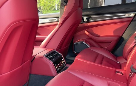 Porsche Panamera II рестайлинг, 2022 год, 14 250 000 рублей, 14 фотография