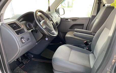 Volkswagen Caravelle T5, 2014 год, 2 750 000 рублей, 11 фотография