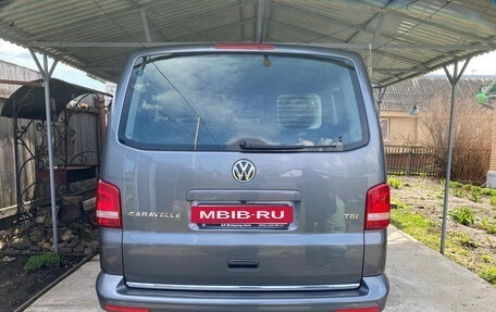 Volkswagen Caravelle T5, 2014 год, 2 750 000 рублей, 5 фотография