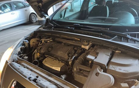 Peugeot 308 II, 2010 год, 535 000 рублей, 2 фотография