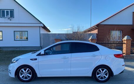 KIA Rio III рестайлинг, 2015 год, 1 020 000 рублей, 4 фотография