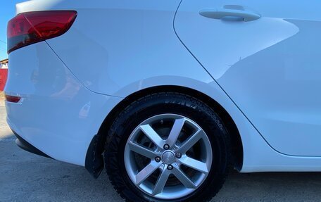 KIA Rio III рестайлинг, 2015 год, 1 020 000 рублей, 13 фотография