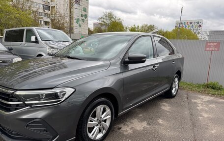 Volkswagen Polo VI (EU Market), 2021 год, 1 950 000 рублей, 2 фотография