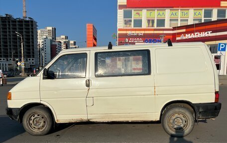 Volkswagen Transporter T4, 1991 год, 200 000 рублей, 2 фотография