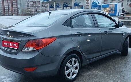 Hyundai Solaris II рестайлинг, 2012 год, 730 000 рублей, 11 фотография