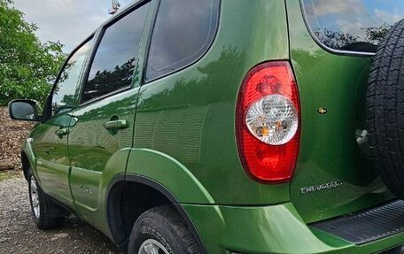 Chevrolet Niva I рестайлинг, 2016 год, 680 000 рублей, 6 фотография