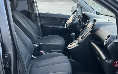 KIA Carens III (RP), 2007 год, 950 000 рублей, 10 фотография