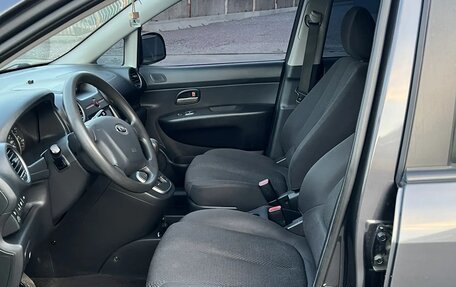 KIA Carens III (RP), 2007 год, 950 000 рублей, 11 фотография