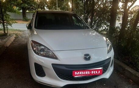 Mazda 3, 2012 год, 950 000 рублей, 2 фотография