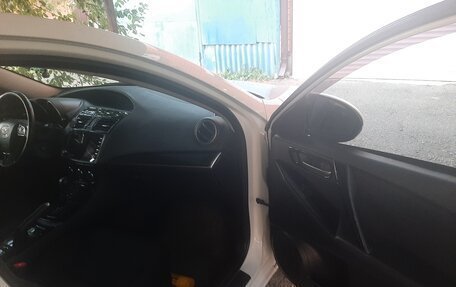 Mazda 3, 2012 год, 950 000 рублей, 4 фотография