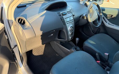 Toyota Vitz, 2006 год, 550 000 рублей, 18 фотография