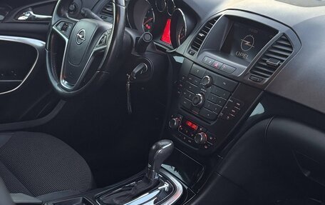 Opel Insignia II рестайлинг, 2011 год, 720 000 рублей, 10 фотография