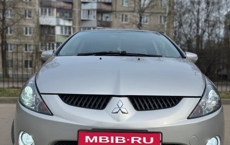 Mitsubishi Grandis, 2003 год, 599 000 рублей, 1 фотография