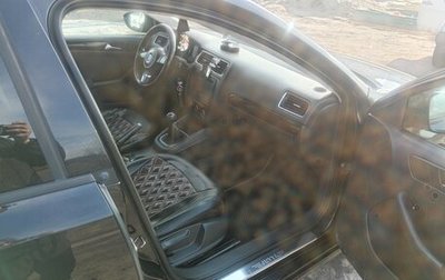 Volkswagen Jetta VI, 2011 год, 900 000 рублей, 1 фотография