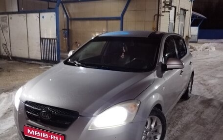 KIA cee'd I рестайлинг, 2008 год, 430 000 рублей, 1 фотография
