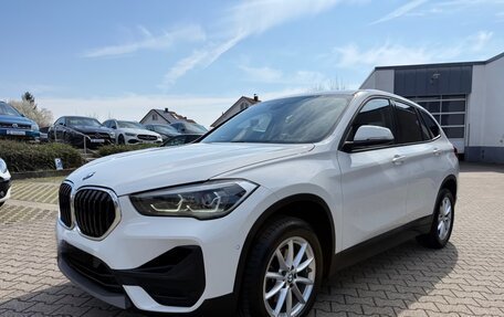 BMW X1, 2022 год, 1 980 000 рублей, 1 фотография