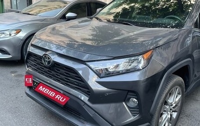 Toyota RAV4, 2019 год, 3 000 000 рублей, 1 фотография