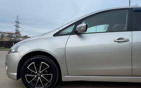 Mitsubishi Grandis, 2003 год, 599 000 рублей, 3 фотография