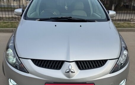 Mitsubishi Grandis, 2003 год, 599 000 рублей, 4 фотография