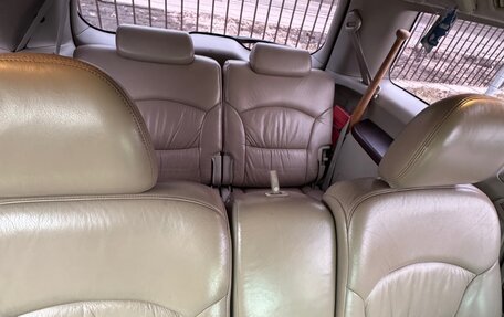 Mitsubishi Grandis, 2003 год, 599 000 рублей, 18 фотография