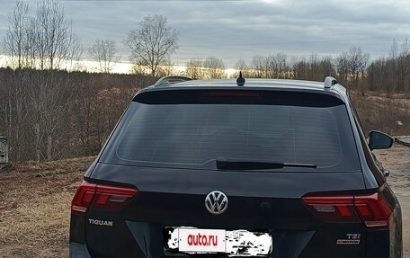 Volkswagen Tiguan II, 2017 год, 1 950 000 рублей, 5 фотография