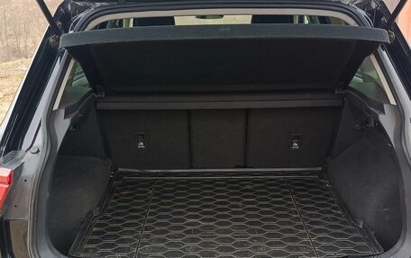 Volkswagen Tiguan II, 2017 год, 1 950 000 рублей, 6 фотография