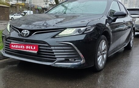 Toyota Camry, 2023 год, 3 000 000 рублей, 7 фотография