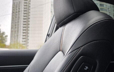 Toyota Camry, 2023 год, 3 000 000 рублей, 16 фотография