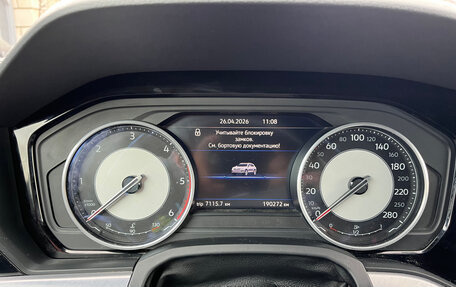 Volkswagen Touareg III, 2018 год, 4 800 000 рублей, 12 фотография