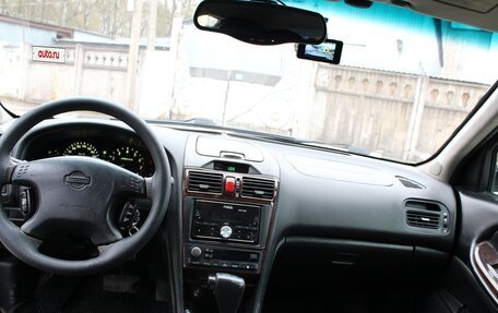 Nissan Maxima VIII, 2002 год, 620 000 рублей, 24 фотография