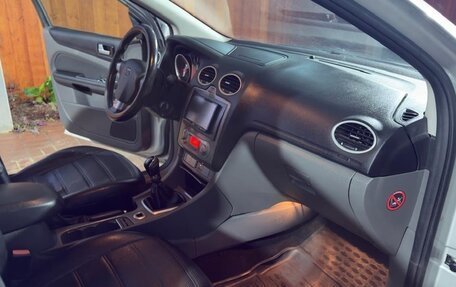 Ford Focus II рестайлинг, 2010 год, 750 000 рублей, 12 фотография