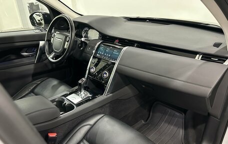 Land Rover Discovery Sport I рестайлинг, 2019 год, 2 990 000 рублей, 11 фотография