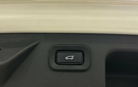 Land Rover Discovery Sport I рестайлинг, 2019 год, 2 990 000 рублей, 28 фотография