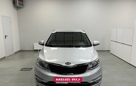 KIA Rio III рестайлинг, 2015 год, 1 050 000 рублей, 2 фотография