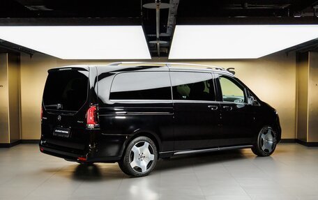 Mercedes-Benz V-Класс, 2026 год, 14 870 000 рублей, 3 фотография