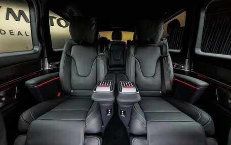 Mercedes-Benz V-Класс, 2026 год, 14 870 000 рублей, 34 фотография