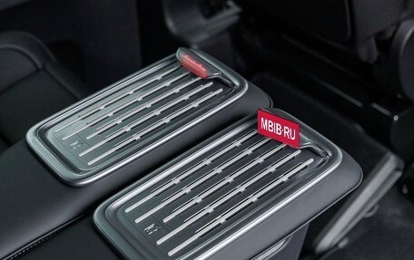 Mercedes-Benz V-Класс, 2026 год, 14 870 000 рублей, 33 фотография