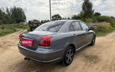 Toyota Avensis III рестайлинг, 2004 год, 500 000 рублей, 7 фотография