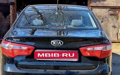 KIA Rio III рестайлинг, 2013 год, 1 000 000 рублей, 2 фотография