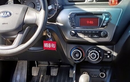 KIA Rio III рестайлинг, 2013 год, 1 000 000 рублей, 7 фотография