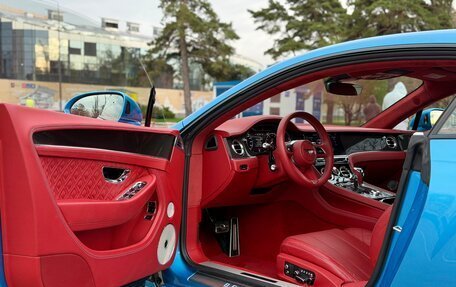 Bentley Continental GT III, 2021 год, 21 500 000 рублей, 10 фотография
