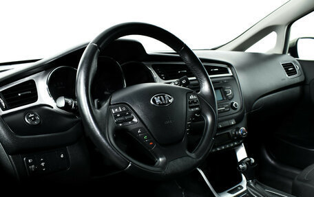 KIA cee'd III, 2017 год, 1 250 000 рублей, 38 фотография