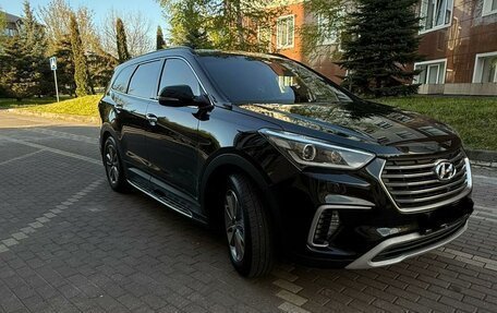 Hyundai Santa Fe III рестайлинг, 2016 год, 2 590 000 рублей, 2 фотография