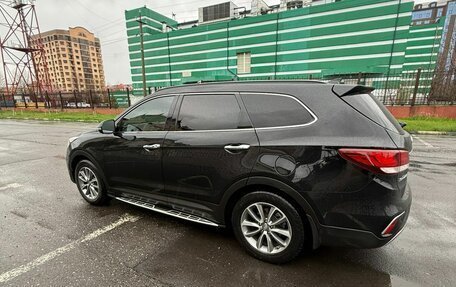 Hyundai Santa Fe III рестайлинг, 2016 год, 2 590 000 рублей, 14 фотография