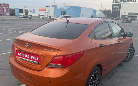 Hyundai Solaris II рестайлинг, 2015 год, 930 000 рублей, 3 фотография