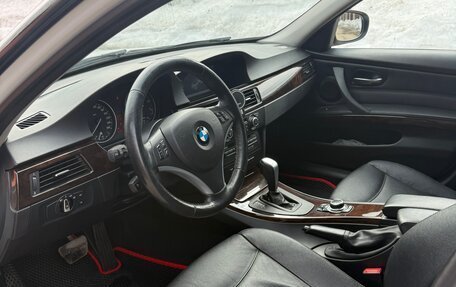 BMW 3 серия, 2011 год, 1 150 000 рублей, 13 фотография