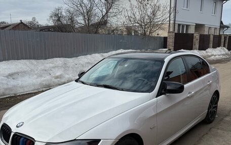 BMW 3 серия, 2011 год, 1 150 000 рублей, 5 фотография